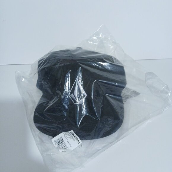 Volcom Men's Hat - Full Stone Xfit - Black - IN PACKAGE - Picture 5 of 5